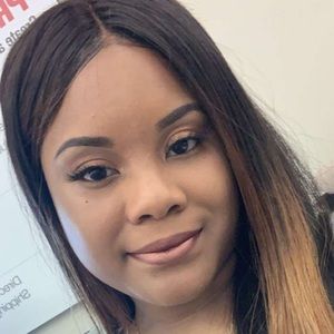 Meet your Posher, Shayna